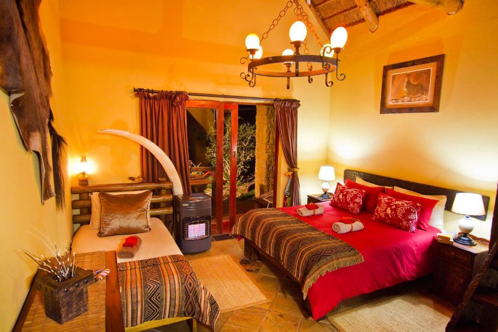 Nyaru Game Lodge Brandwag Room photo